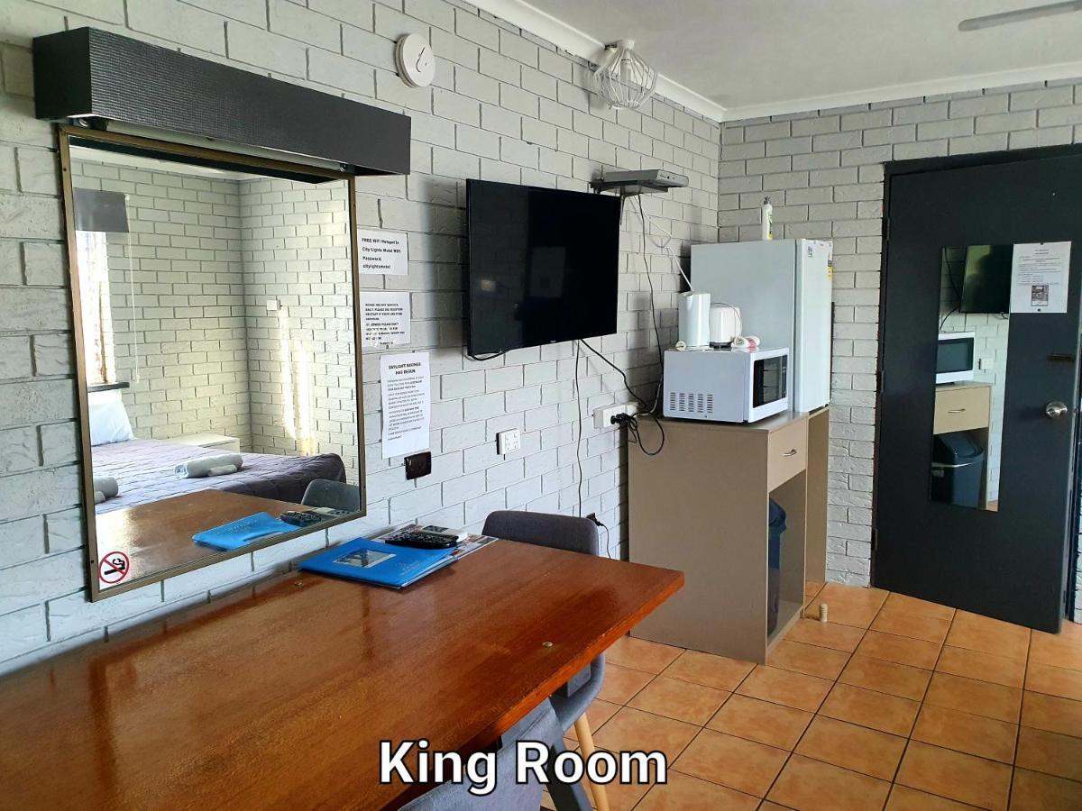 تويد هيدز City Lights Motel المظهر الخارجي الصورة